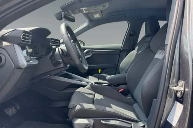 Audi A3 (2025) thumbnail 4