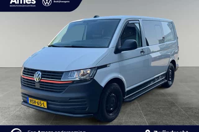 Volkswagen Transporter (2022) thumbnail 1