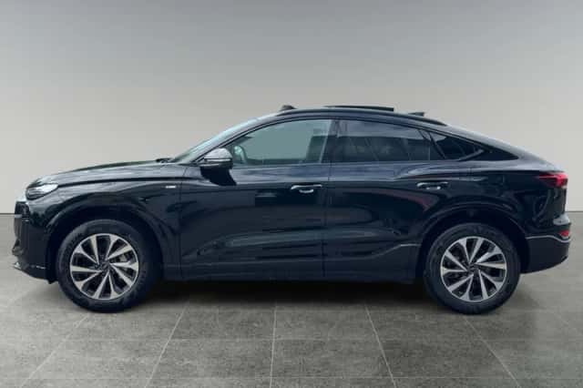 Audi Q6 (2026) thumbnail 2