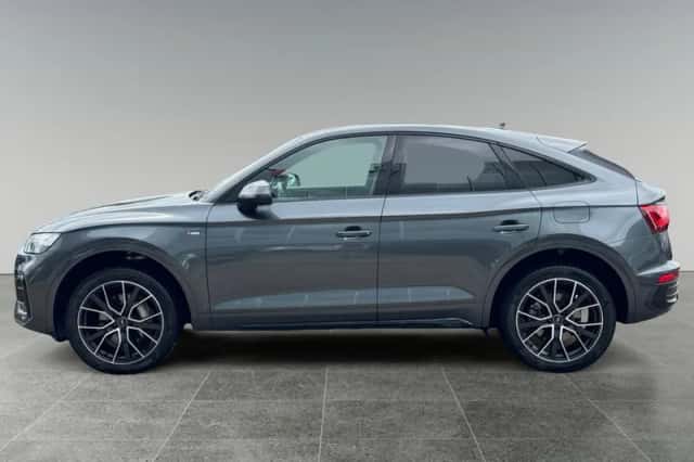Audi Q5 (2024) thumbnail 4