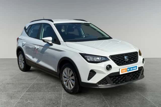SEAT Arona (2025) thumbnail 2
