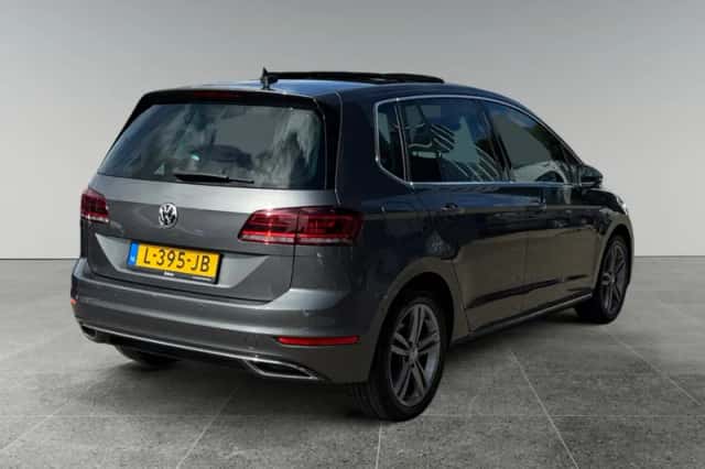 Volkswagen Golf Sportsvan (2020) thumbnail 2