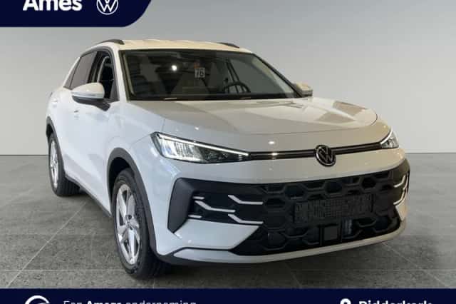 Volkswagen T-Roc (0) thumbnail 3