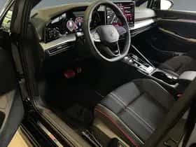 Volkswagen Golf (0) thumbnail 3