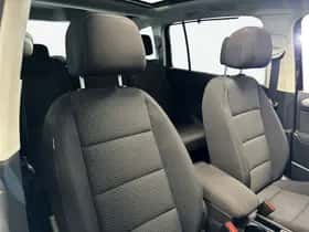 Volkswagen Touran (2025) thumbnail 10