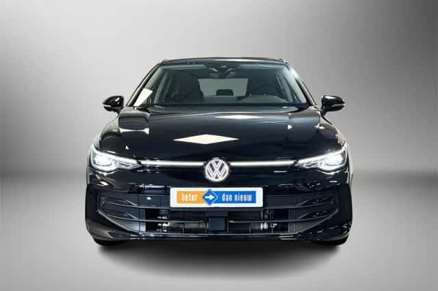 Volkswagen Golf (2025) thumbnail 6
