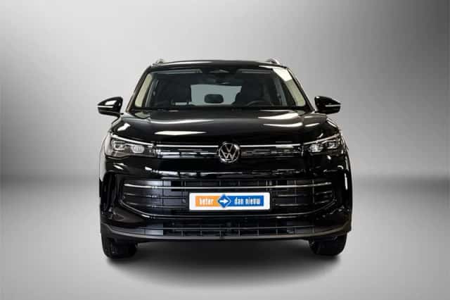 Volkswagen Tiguan (2025) thumbnail 6