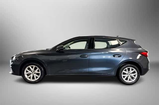 SEAT Leon (2025) thumbnail 4