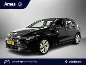 Volkswagen Golf (2025) thumbnail 1