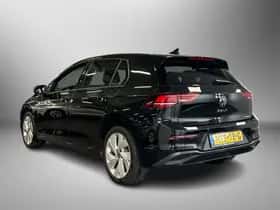 Volkswagen Golf (2025) thumbnail 2