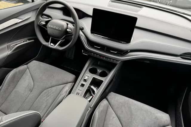 Škoda Enyaq (2026) thumbnail 2