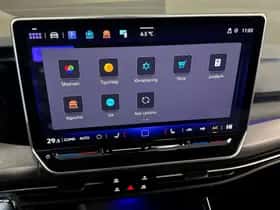 Volkswagen Golf (2025) thumbnail 18