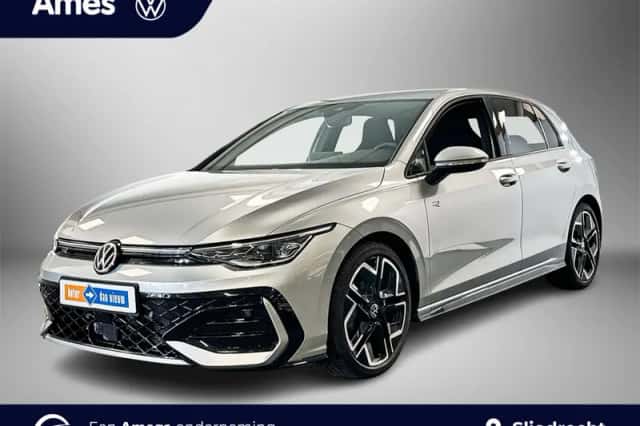 Volkswagen Golf (2025) thumbnail 1