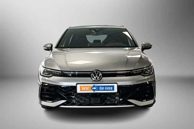 Volkswagen Golf (2025) thumbnail 6