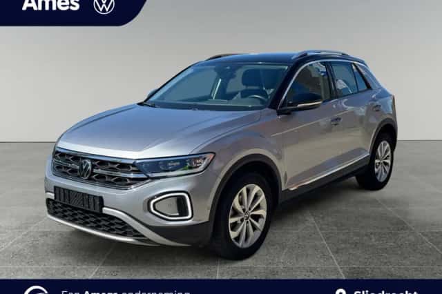 Volkswagen T-Roc (2025) thumbnail 1