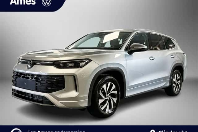Volkswagen Tayron (2025) thumbnail 1