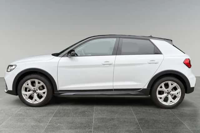 Audi A1 (2024) thumbnail 5