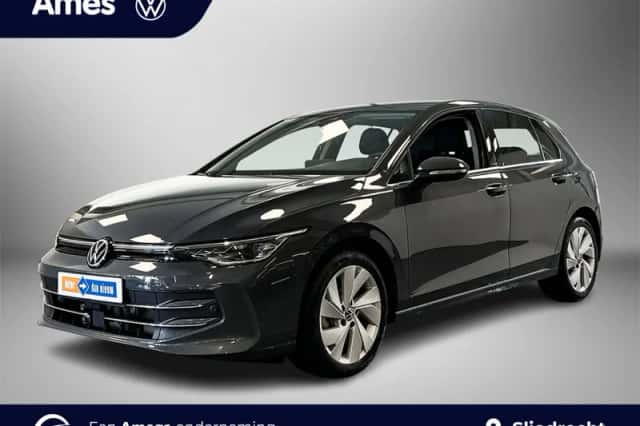 Volkswagen Golf (2025) thumbnail 1