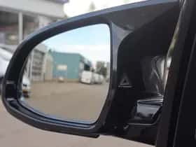 BMW X5 (2018) thumbnail 48
