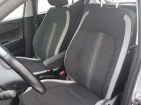 Hyundai i10 (2021) thumbnail 8