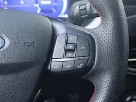 Ford Focus (2021) thumbnail 22