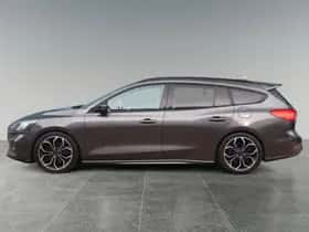 Ford Focus (2021) thumbnail 5