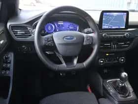 Ford Focus (2021) thumbnail 10