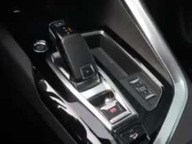 Peugeot 3008 (2021) thumbnail 21