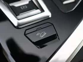 Peugeot 3008 (2021) thumbnail 32