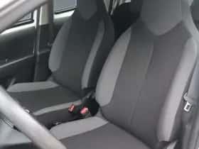 Toyota Aygo (2021) thumbnail 8