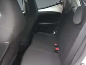 Toyota Aygo (2021) thumbnail 9