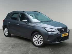 SEAT Arona (2022) thumbnail 2