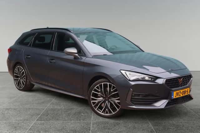 CUPRA Leon Sportstourer (2022) thumbnail 2