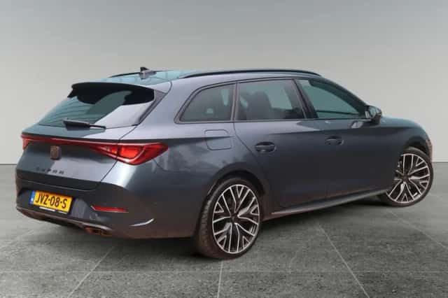 CUPRA Leon Sportstourer (2022) thumbnail 4