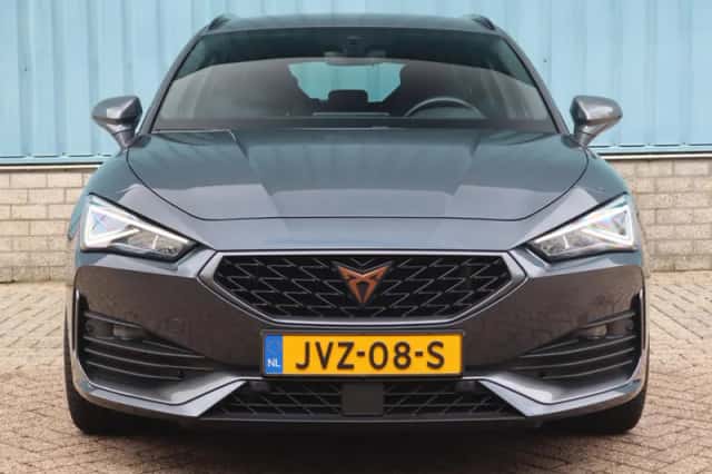 CUPRA Leon Sportstourer (2022) thumbnail 6