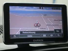 Volkswagen Up! (2016) thumbnail 13