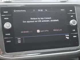 Volkswagen Tiguan (2018) thumbnail 13