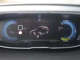 Peugeot 3008 (2021) thumbnail 21