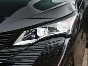 Peugeot 3008 (2021) thumbnail 36
