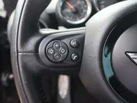 MINI Cabrio (2015) thumbnail 22