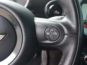 MINI Cabrio (2015) thumbnail 23