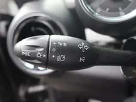 MINI Cabrio (2015) thumbnail 24
