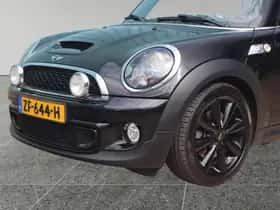 MINI Cabrio (2015) thumbnail 28