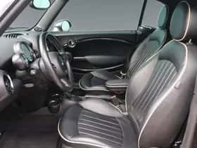 MINI Cabrio (2015) thumbnail 8