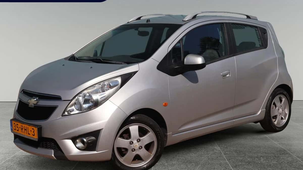 Chevrolet Spark (2011) — foto 1