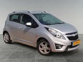 Chevrolet Spark (2011) thumbnail 2