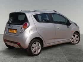 Chevrolet Spark (2011) thumbnail 4
