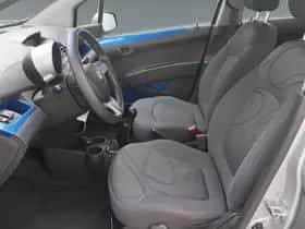 Chevrolet Spark (2011) thumbnail 7