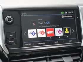Peugeot 2008 (2019) thumbnail 13