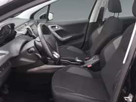 Peugeot 2008 (2019) thumbnail 8